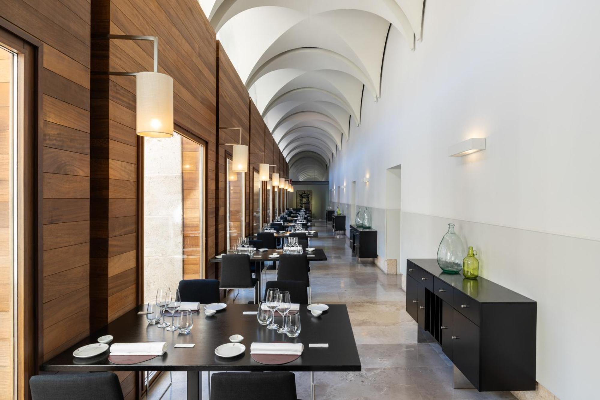 Parador De אלקאלה דה הנארס מראה חיצוני תמונה